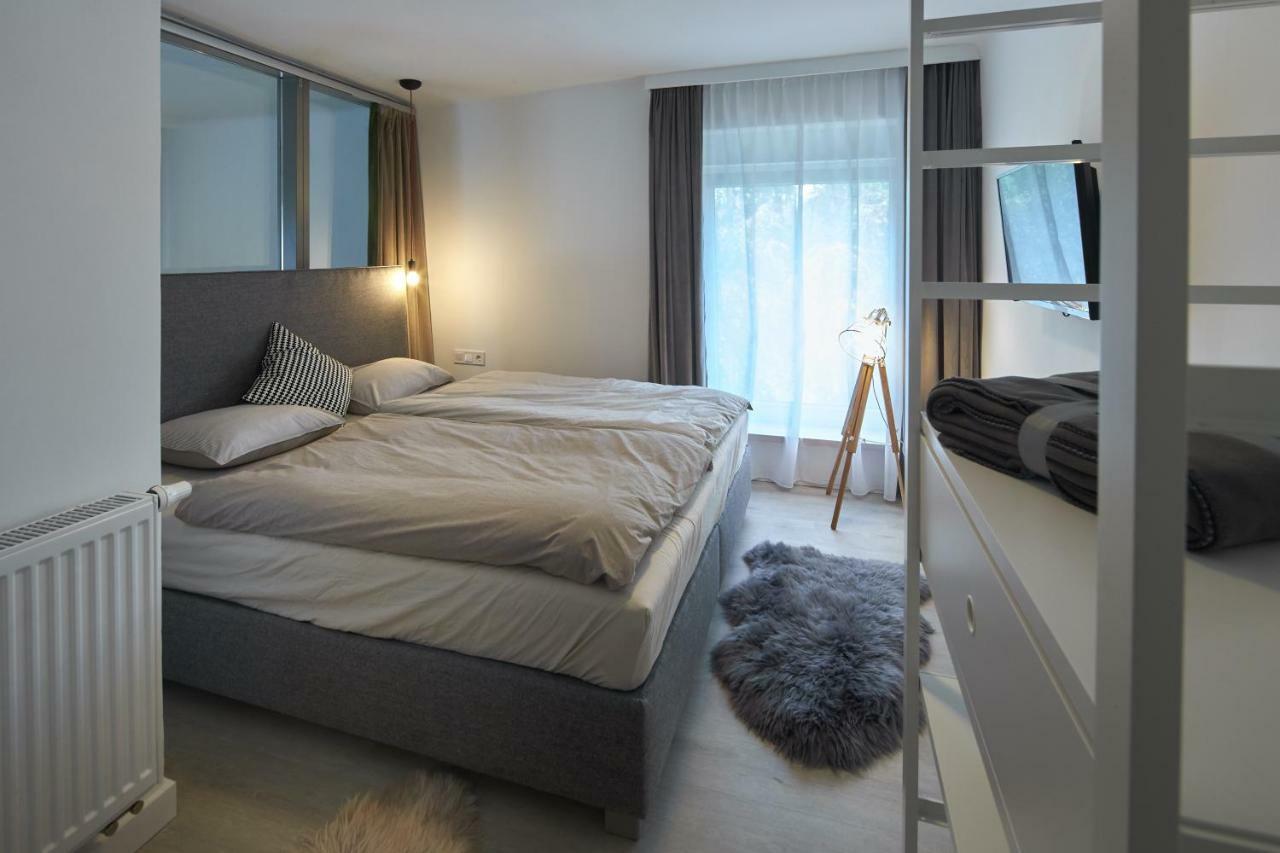 7Domb Apartman Komlo Ngoại thất bức ảnh